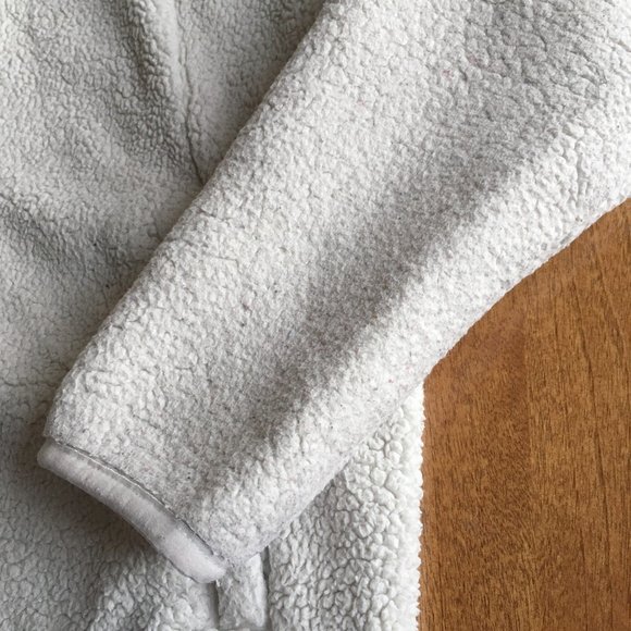 The North Face ivory sherpa fleece XL (18) - Picture 2 of 14